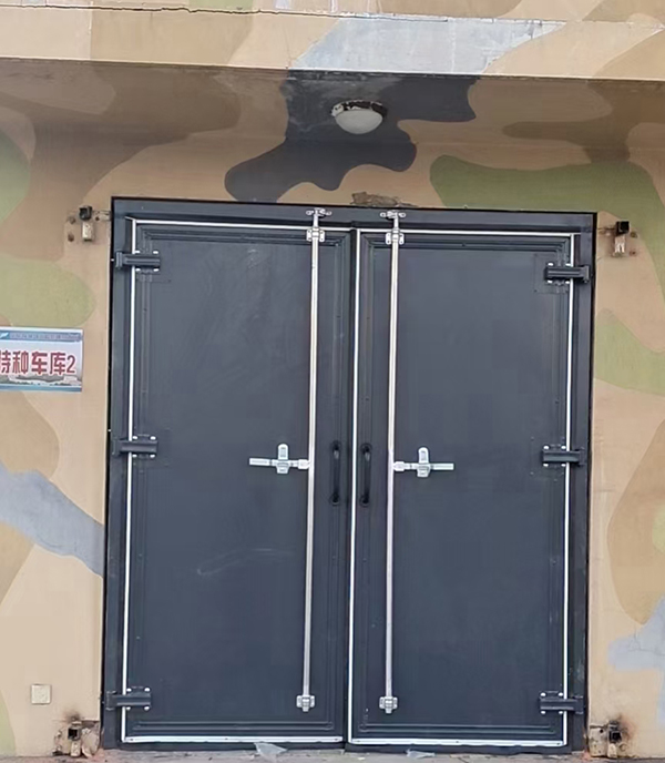 峪泉镇工业平开门