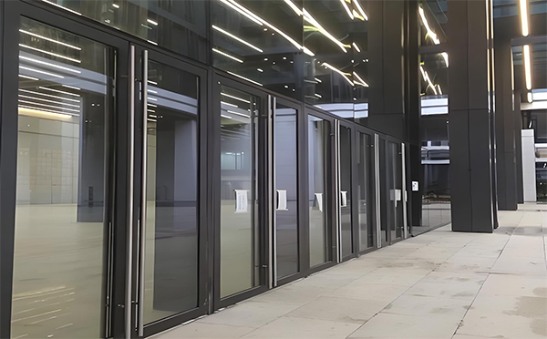 峪泉镇玻璃地弹门