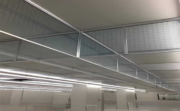 峪泉镇玻璃挡烟垂壁